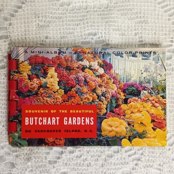 Vintage 2 Vancouver Canada Mini Albums Souvenir Butchart Gardens Spiral Bound - Picture 2 of 6